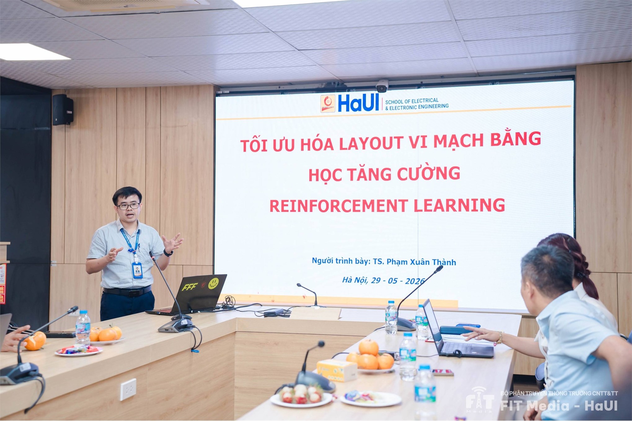 Hội thảo khoa học “Tối ưu hóa và học sâu” mở ra nhiều hướng nghiên cứu mới về trí tuệ nhân tạo trong thiết kế chip bán dẫn