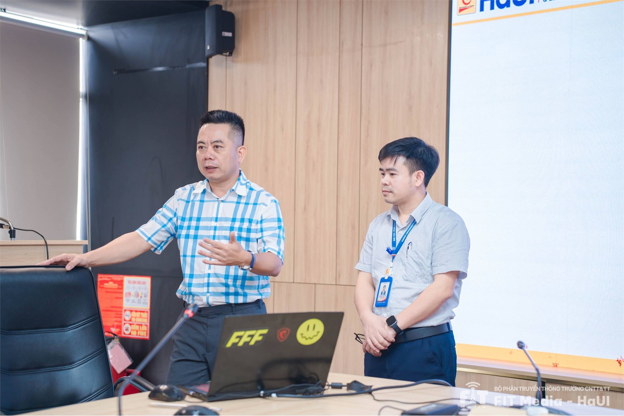 Hội thảo khoa học “Tối ưu hóa và học sâu” mở ra nhiều hướng nghiên cứu mới về trí tuệ nhân tạo trong thiết kế chip bán dẫn