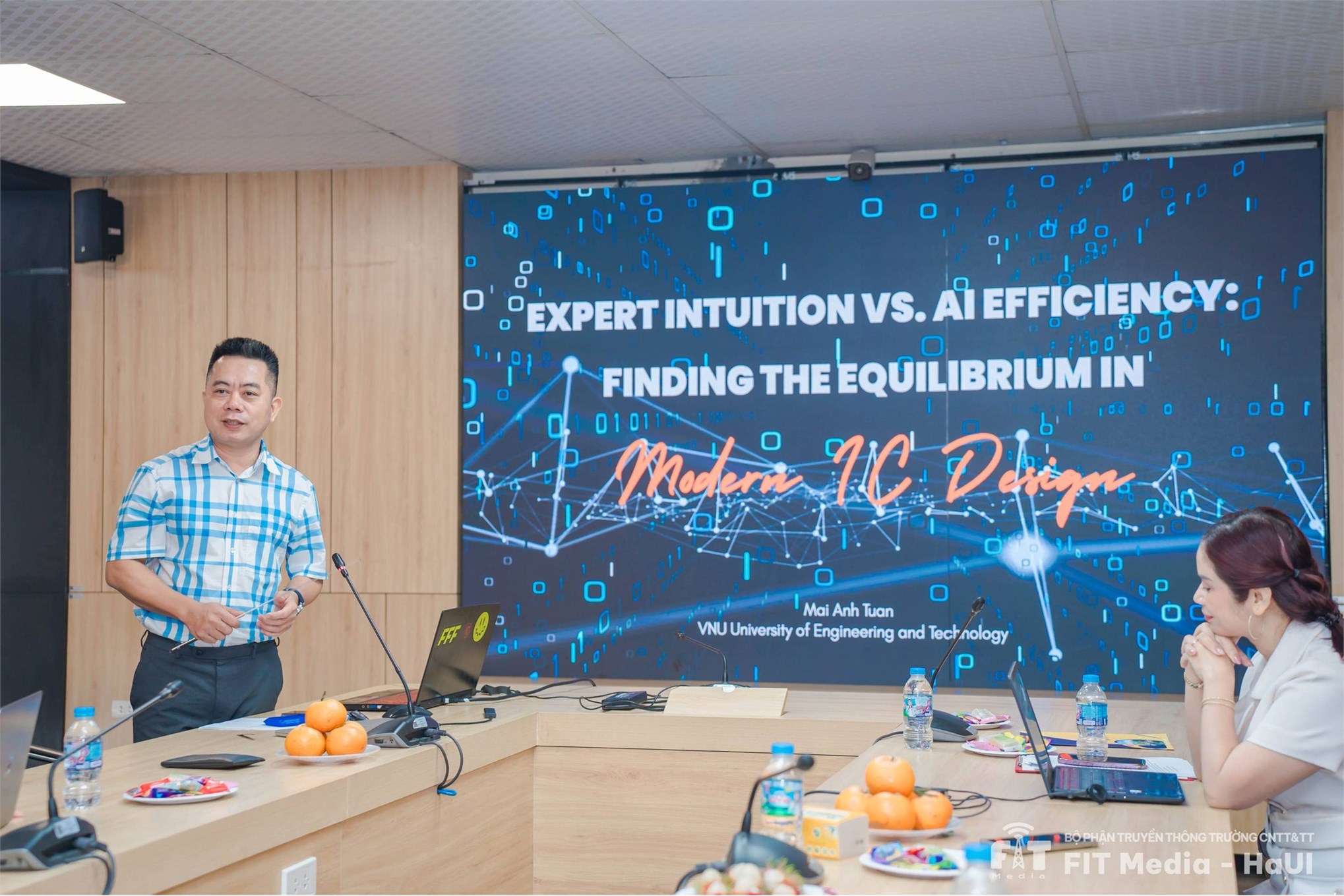Hội thảo khoa học “Tối ưu hóa và học sâu” mở ra nhiều hướng nghiên cứu mới về trí tuệ nhân tạo trong thiết kế chip bán dẫn