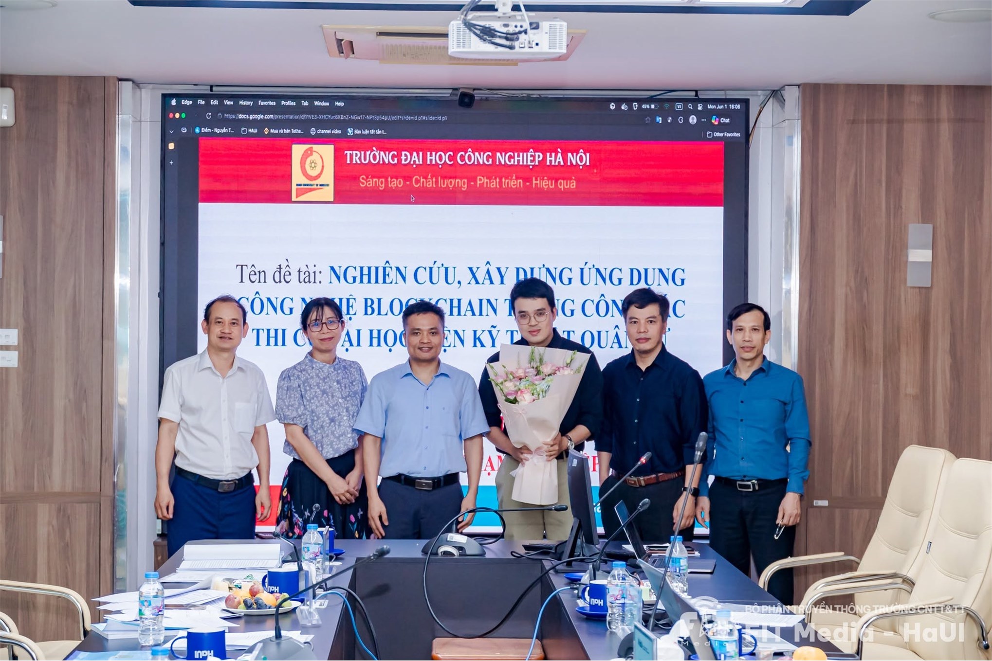 Trường Công nghệ Thông tin và Truyền thông tổ chức Hội đồng bảo vệ Đề án tốt nghiệp Thạc sĩ ngành Hệ thống thông tin