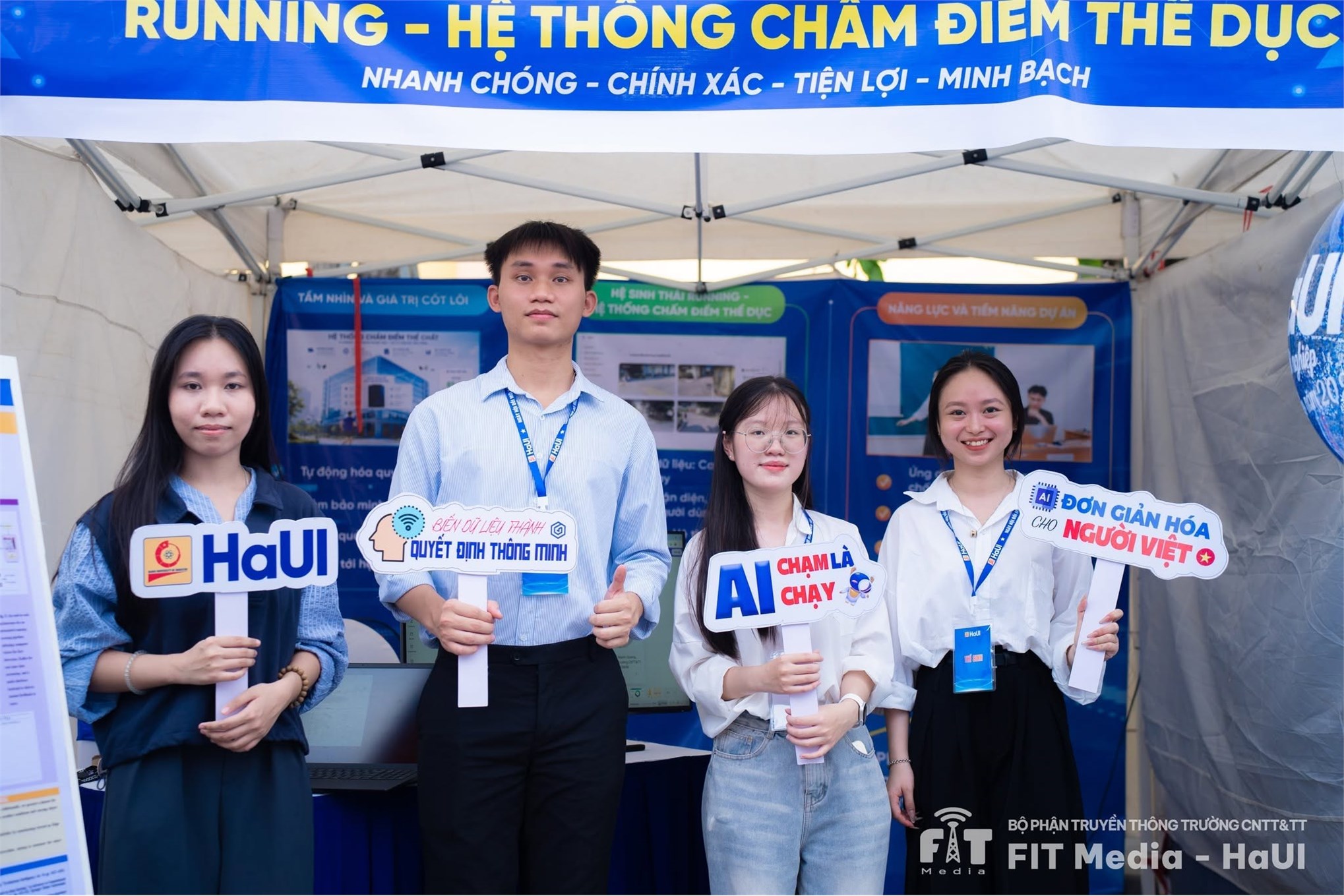 Chúc mừng các đội thi Trường CNTT và Truyền thông đạt giải tại vòng thi Gọi vốn giả định – Ngày hội Khởi nghiệp Đổi mới sáng tạo HaUI 2026