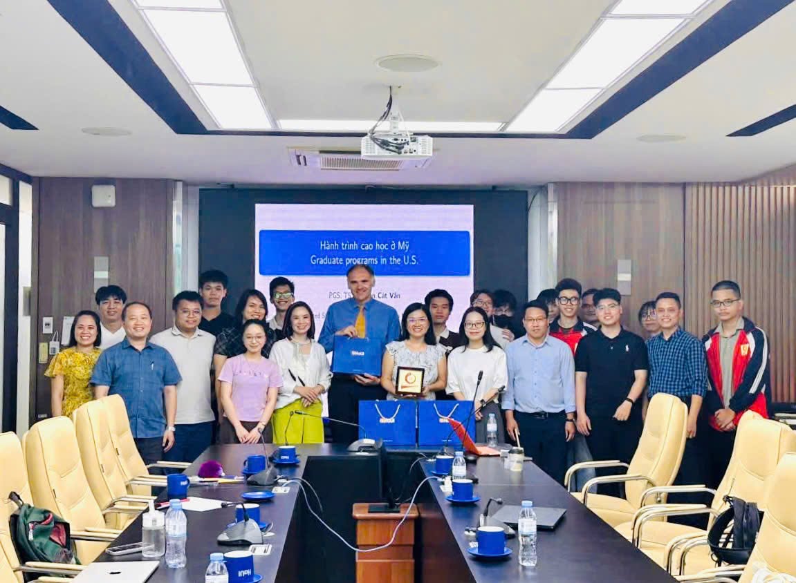 ISA Seminar Series 2026 – Chuỗi bài giảng học thuật quốc tế đã diễn ra thành công tại Trường Công nghệ Thông tin và Truyền thông