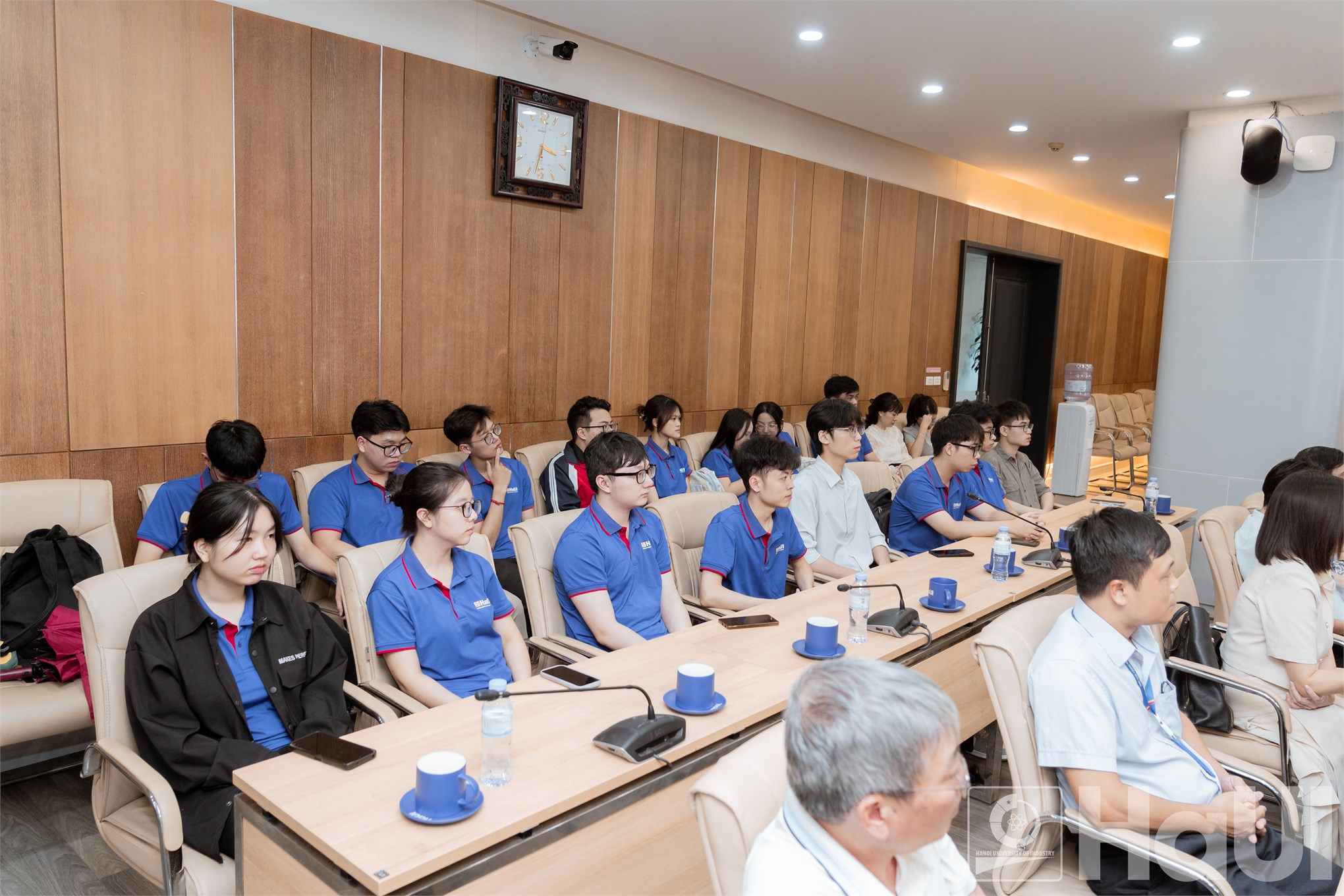 Khai trương Phòng Lab HaUI - VTIT: Dấu mốc mới trong hợp tác đào tạo nguồn nhân lực công nghệ giữa Đại học Công nghiệp Hà Nội và Viettel Software