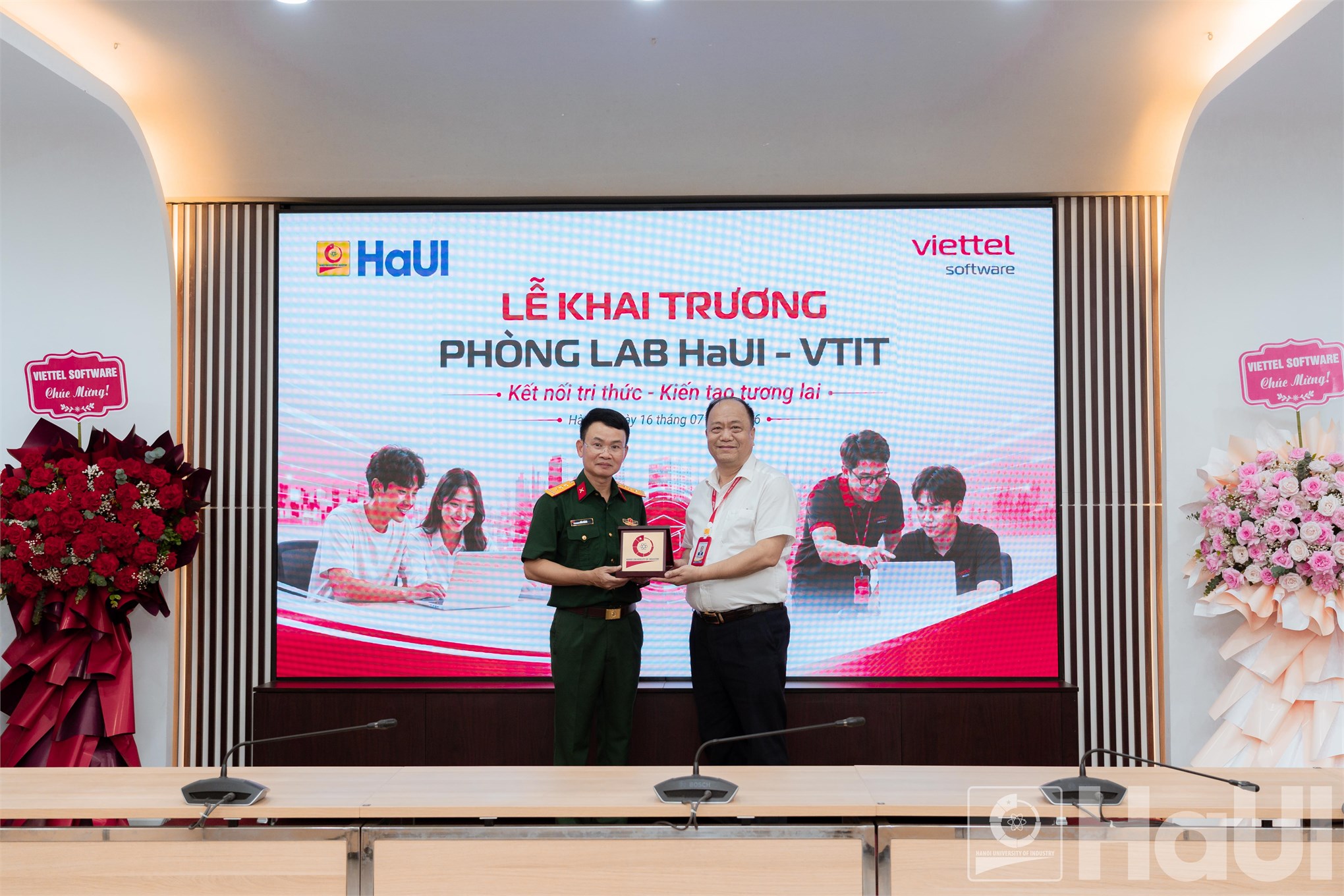 Khai trương Phòng Lab HaUI - VTIT: Dấu mốc mới trong hợp tác đào tạo nguồn nhân lực công nghệ giữa Đại học Công nghiệp Hà Nội và Viettel Software