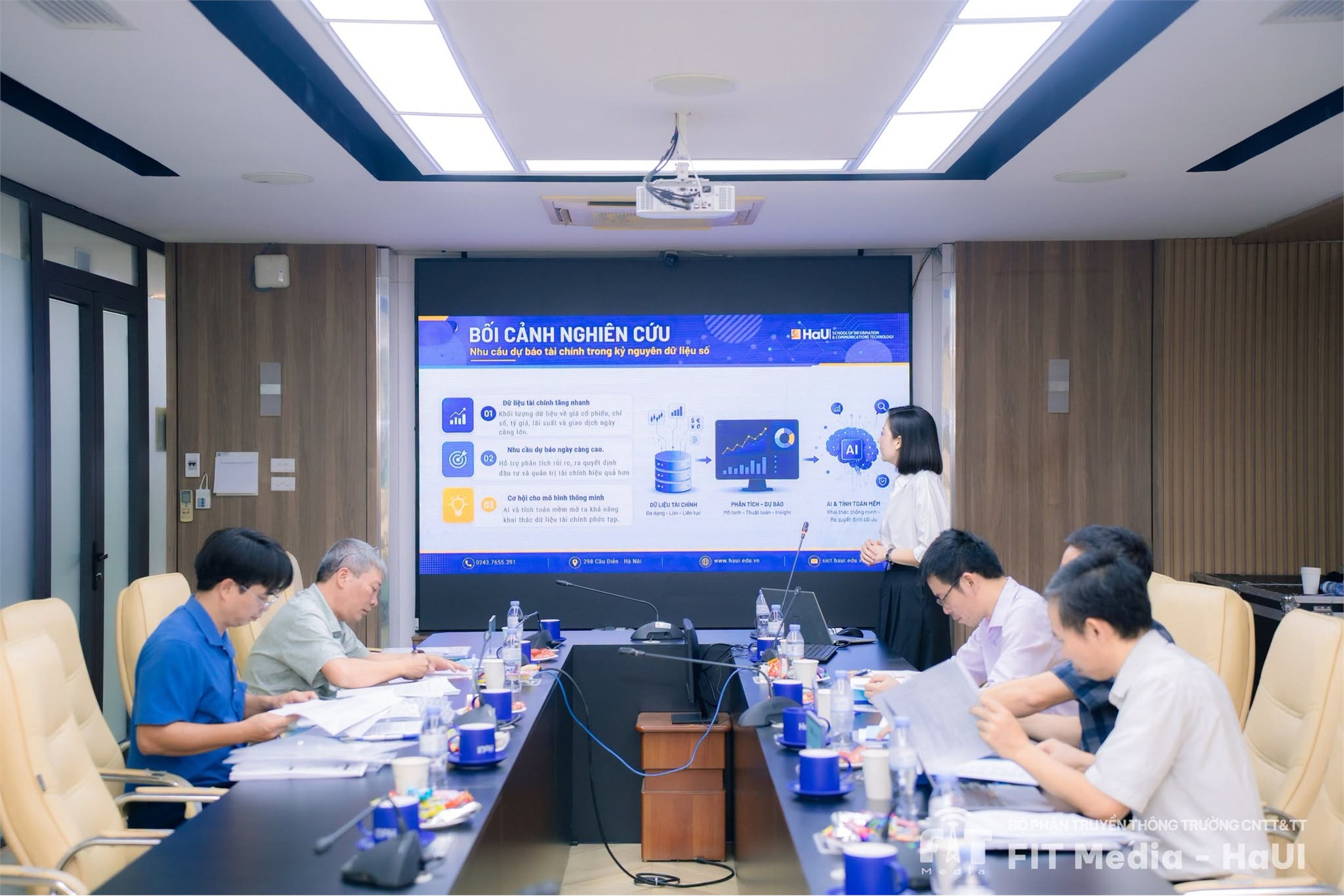 Đào tạo tiến sĩ tiếp tục ghi dấu ấn với 04 nghiên cứu sinh bảo vệ thành công đề cương luận án