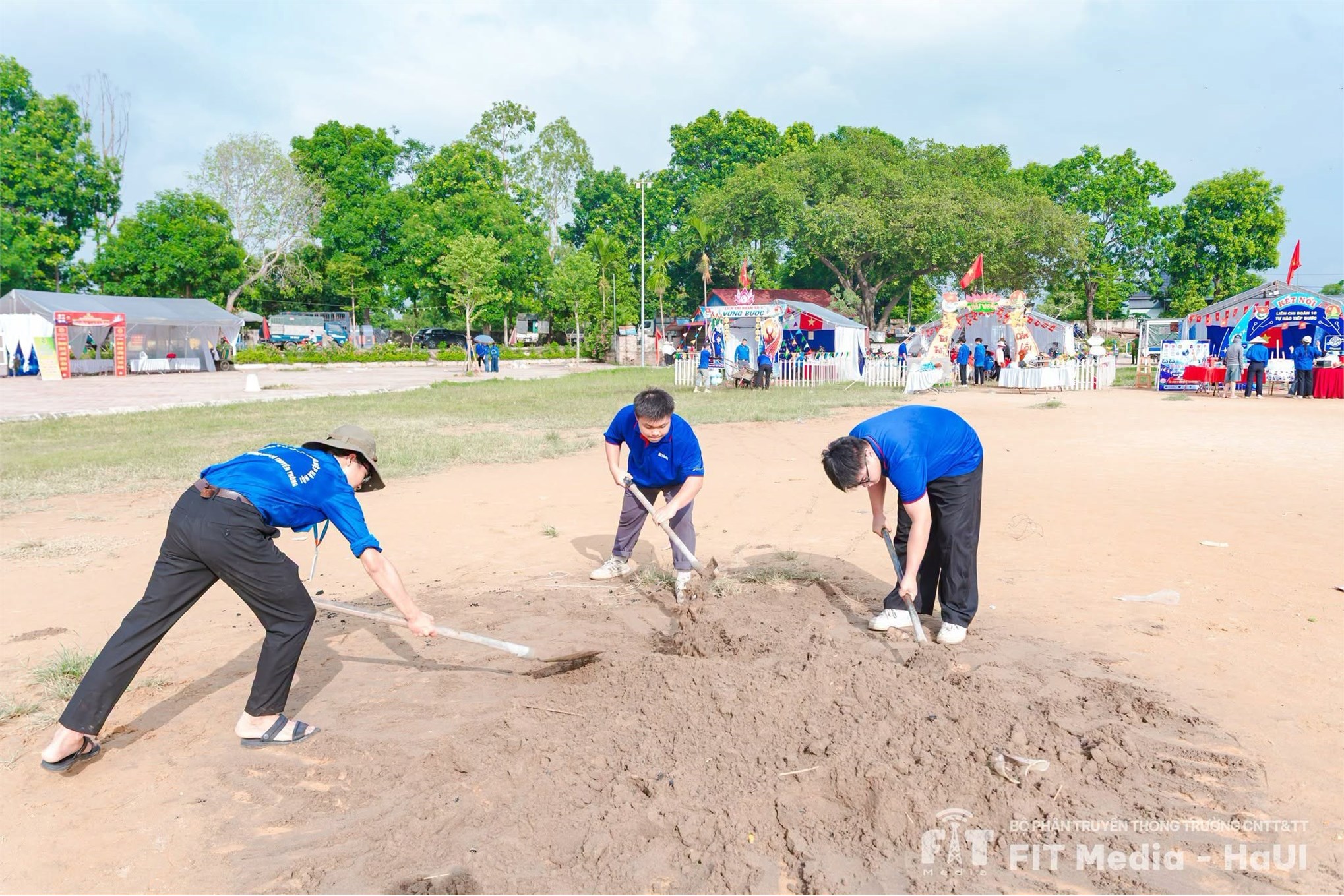 Lan tỏa tinh thần xung kích và trách nhiệm cộng đồng qua chiến dịch Mùa hè xanh 2026