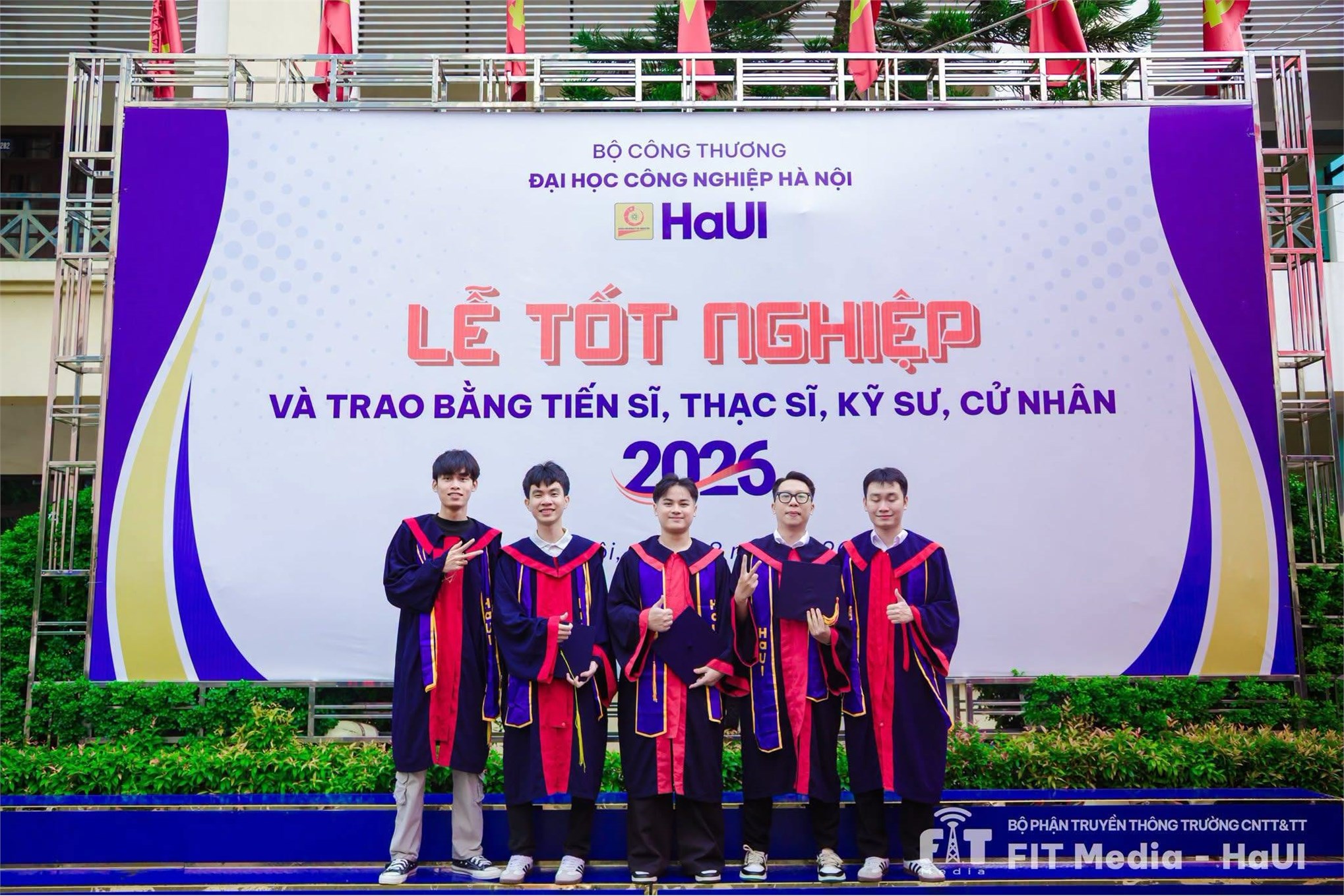 Hơn 1.000 tân Thạc sĩ, Kỹ sư và Cử nhân SICT sẵn sàng bước vào hành trình mới, làm chủ công nghệ và kiến tạo tương lai