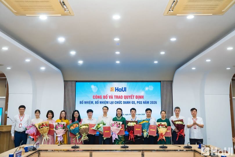 Chúc mừng 04 giảng viên SICT được bổ nhiệm, bổ nhiệm lại chức danh Phó Giáo sư