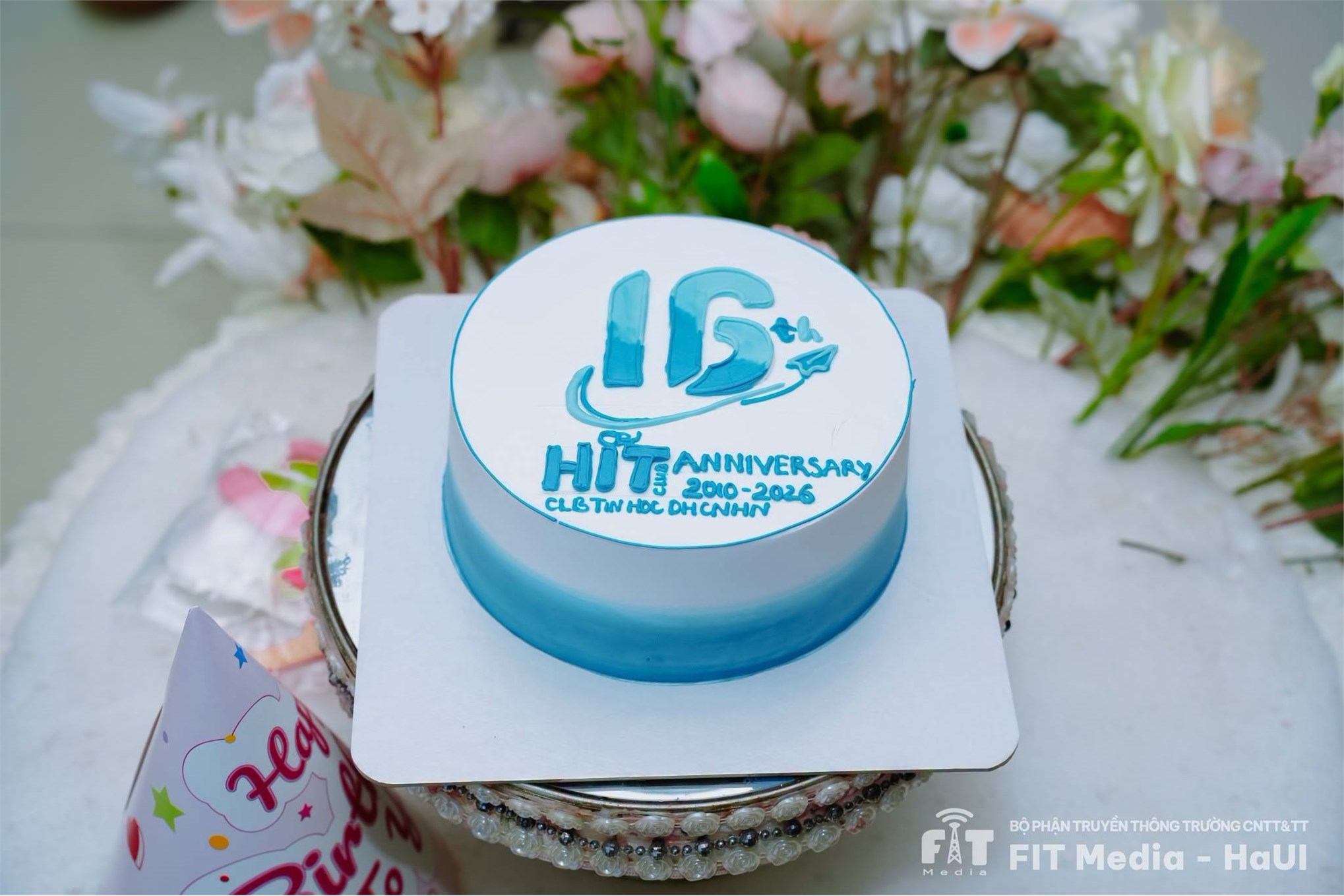 Chúc mừng sinh nhật CLB Tin học HIT – Tuổi 16: Giữ lửa, truyền lửa, chắp cánh vươn xa