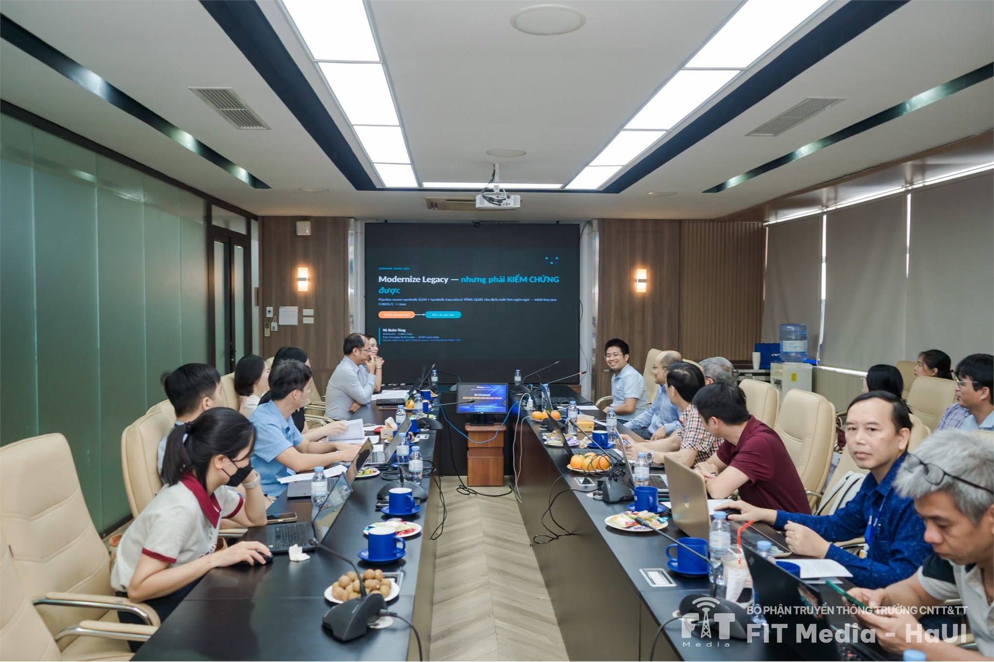Hội thảo khoa học cấp Trường “Các kỹ thuật tiên tiến trong Công nghệ phần mềm”: Kết nối tri thức, lan tỏa những hướng nghiên cứu mới