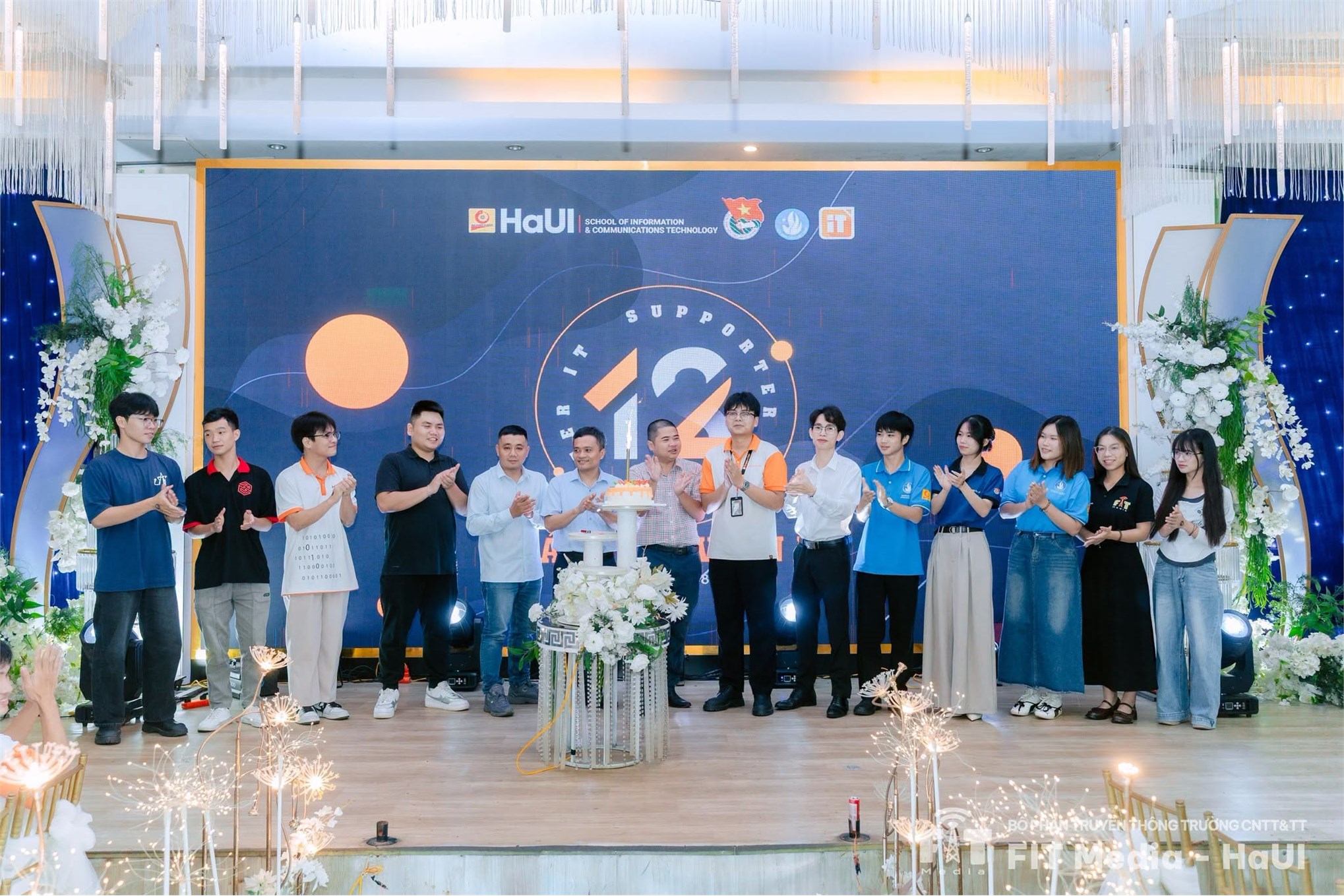 Lễ kỷ niệm 12 năm thành lập Đội Hỗ trợ Kỹ thuật IT Supporter – 12 năm khát vọng vươn xa