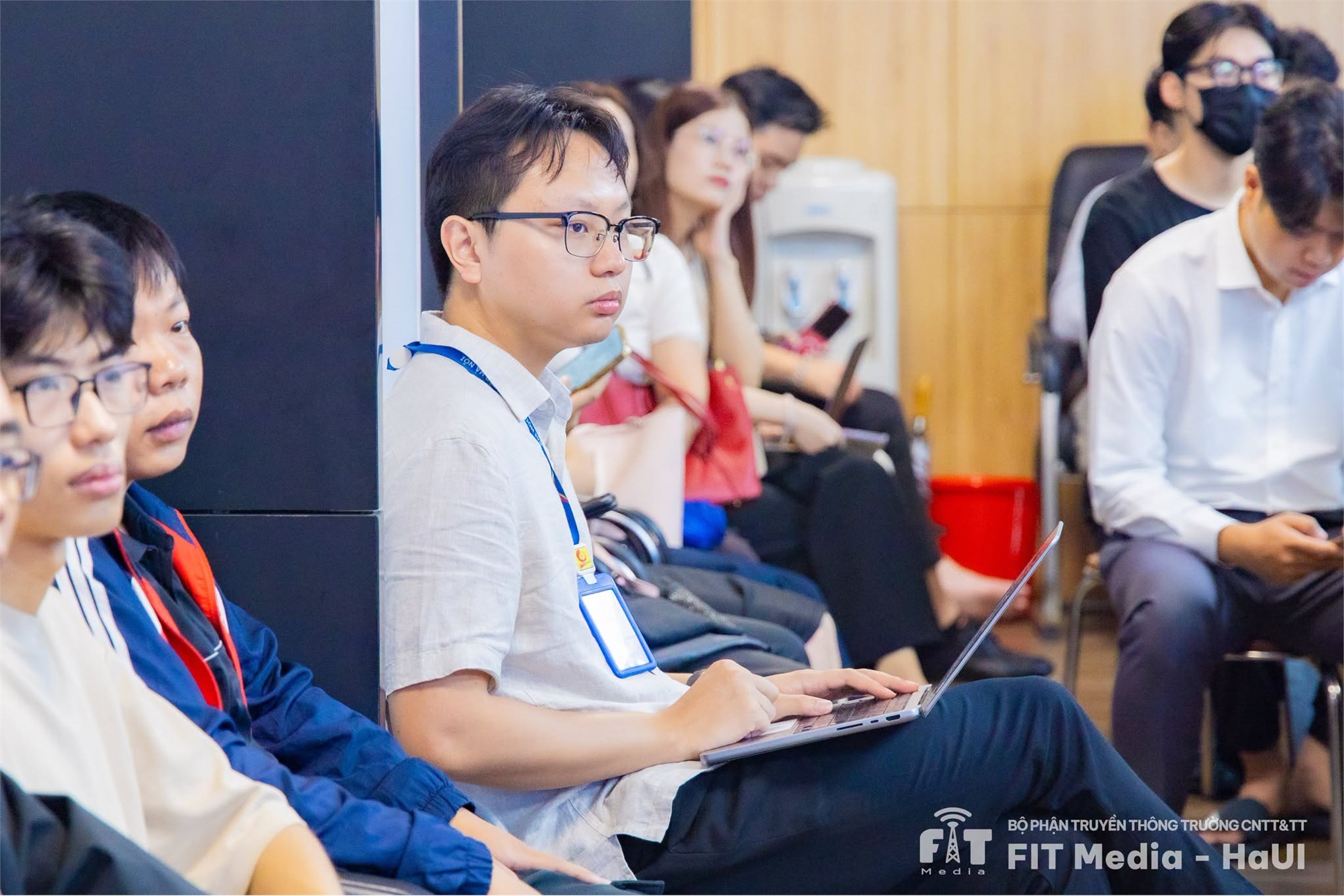 SICT - HaUI tổ chức Hội thảo khoa học “Các mô hình học sâu khai phá dữ liệu y sinh”