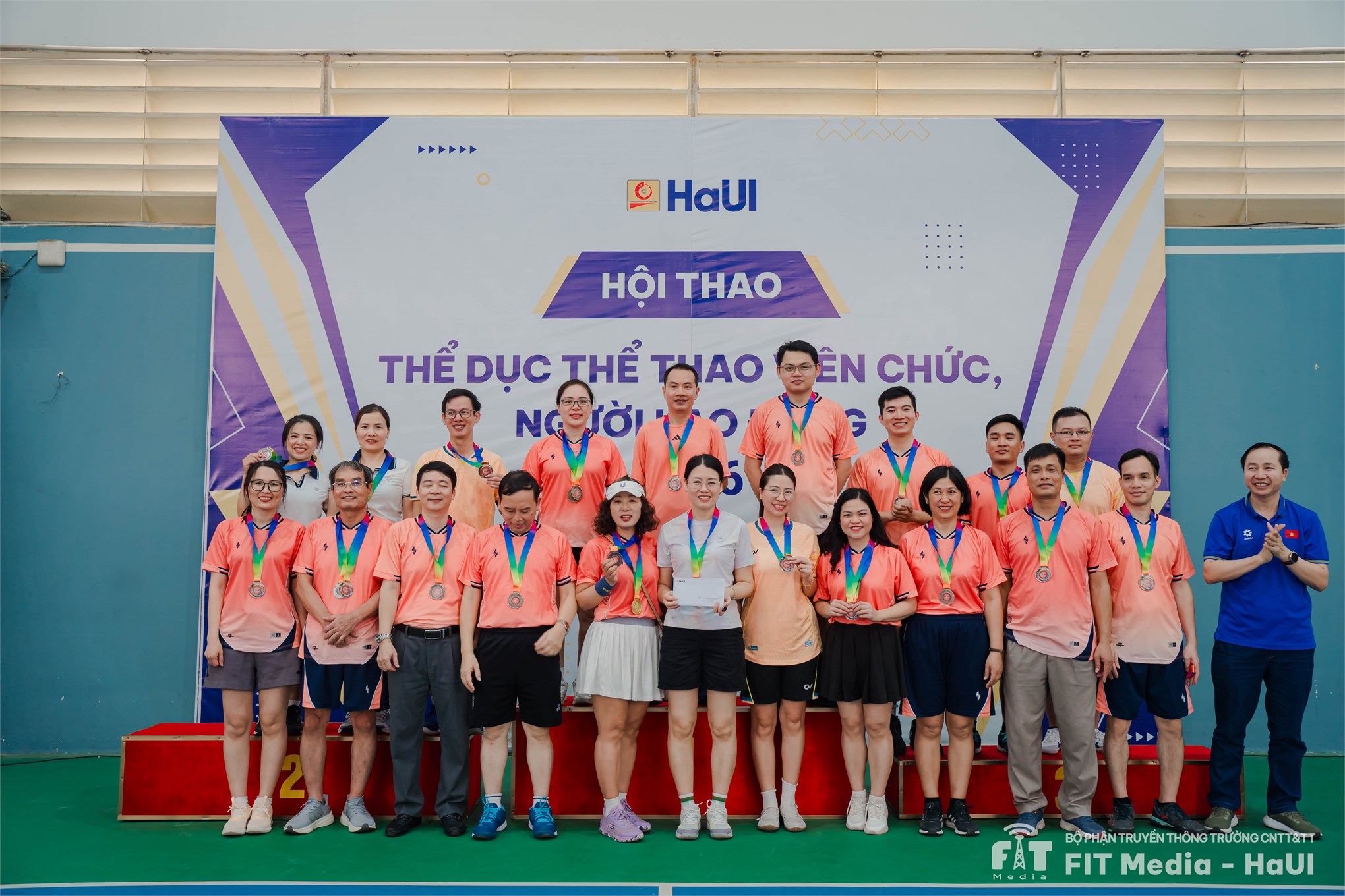 SICT giành Giải Nhì toàn đoàn tại Hội thao HaUI 2026