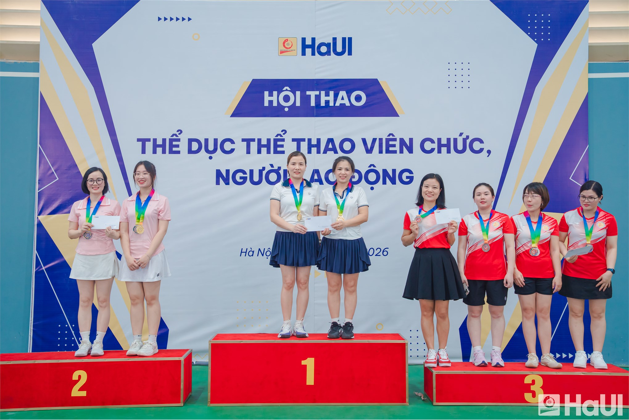 SICT giành Giải Nhì toàn đoàn tại Hội thao HaUI 2026