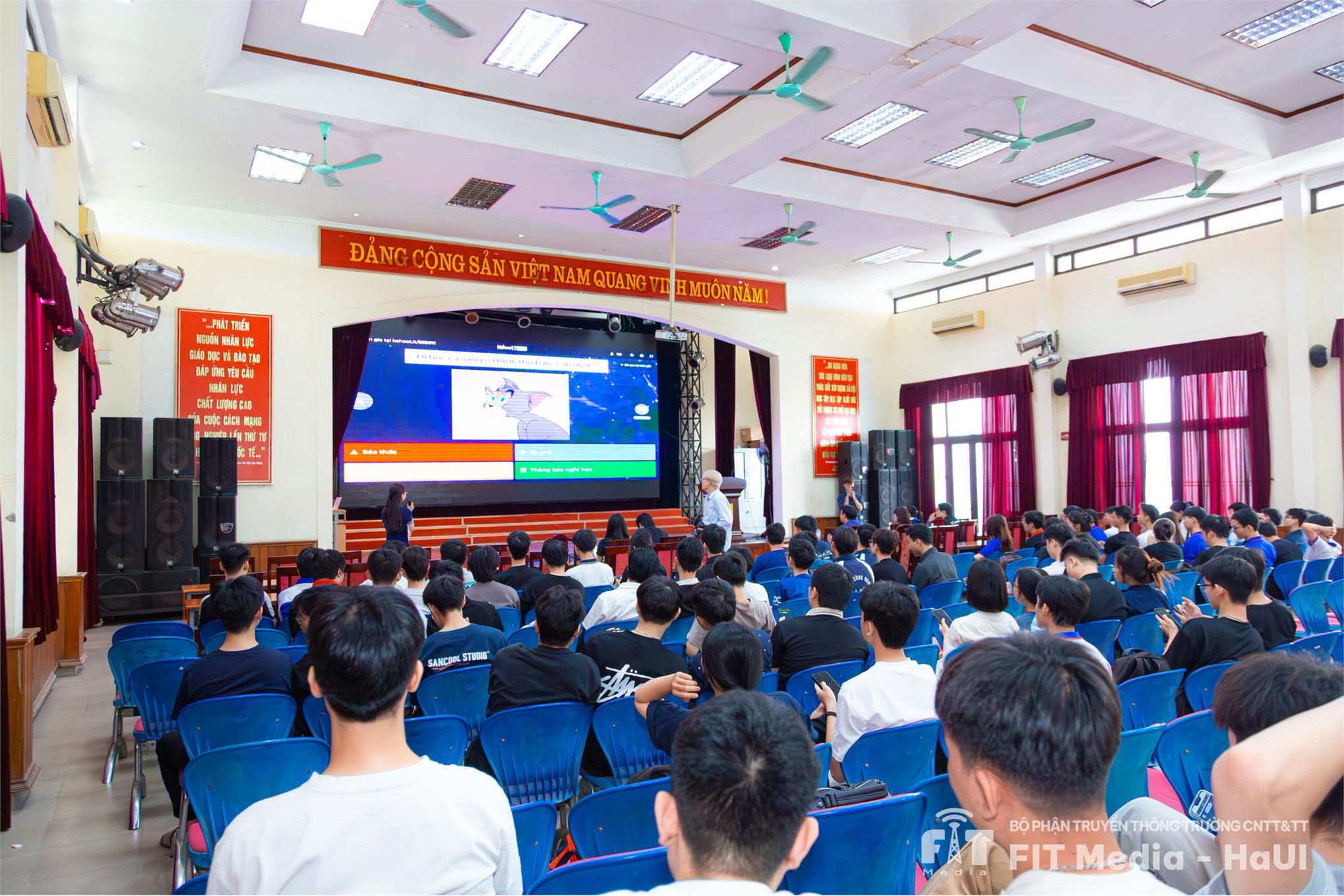 AI & Future IT Careers: Navigate Your Path – SICT-HaUI cùng sinh viên định hình hành trang nghề nghiệp IT trong kỷ nguyên AI