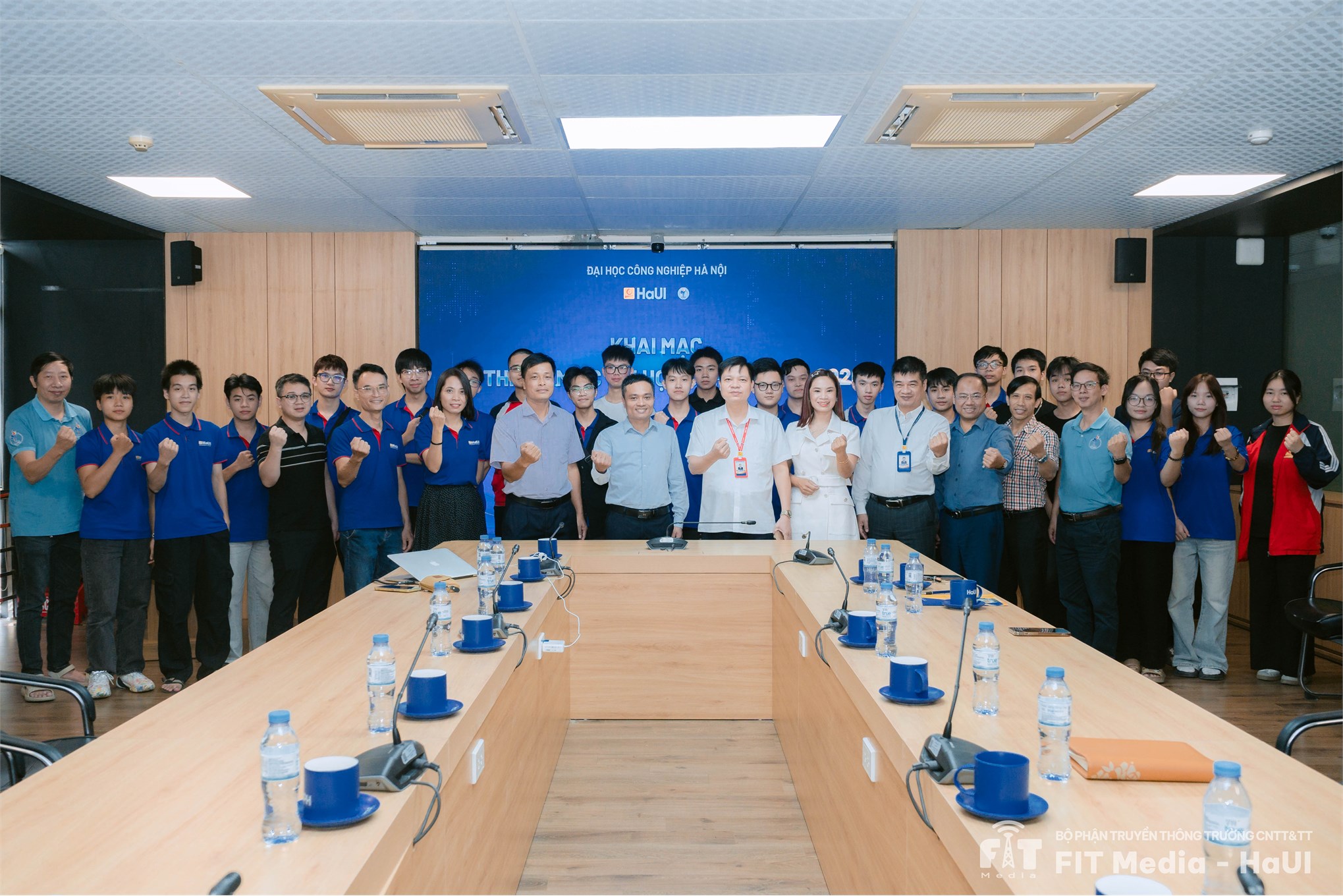 Khai mạc chuỗi sân chơi Olympic và lập trình, tìm kiếm những gương mặt công nghệ nổi bật tại HaUI