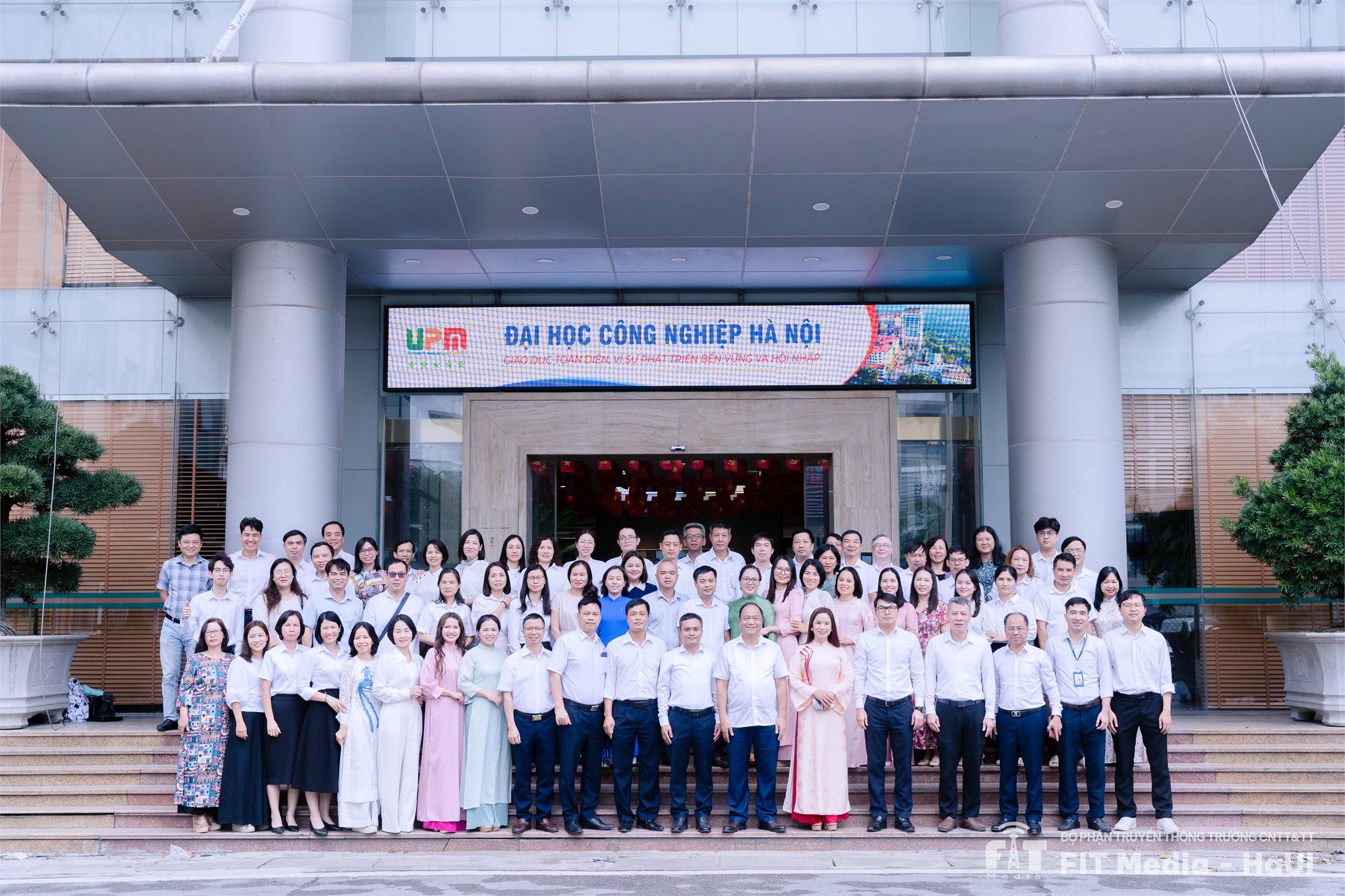 Hội nghị viên chức, người lao động Trường Công nghệ thông tin và Truyền thông năm 2026: Đoàn kết, đổi mới, quyết tâm thực hiện chiến lược phát triển giai đoạn 2026–2030