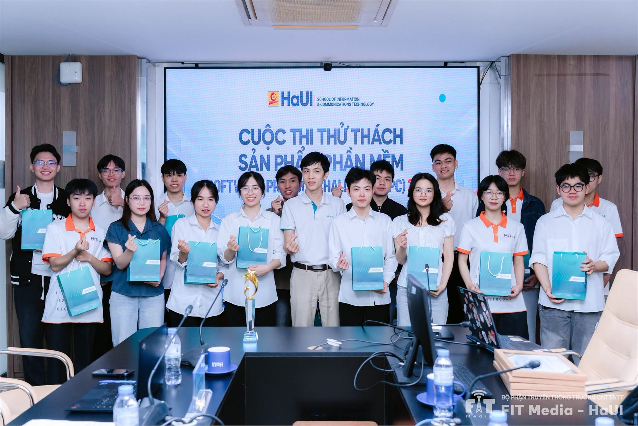 Software Product Challenge 2026 - Vinh danh các đội thi xuất sắc tại vòng chung kết