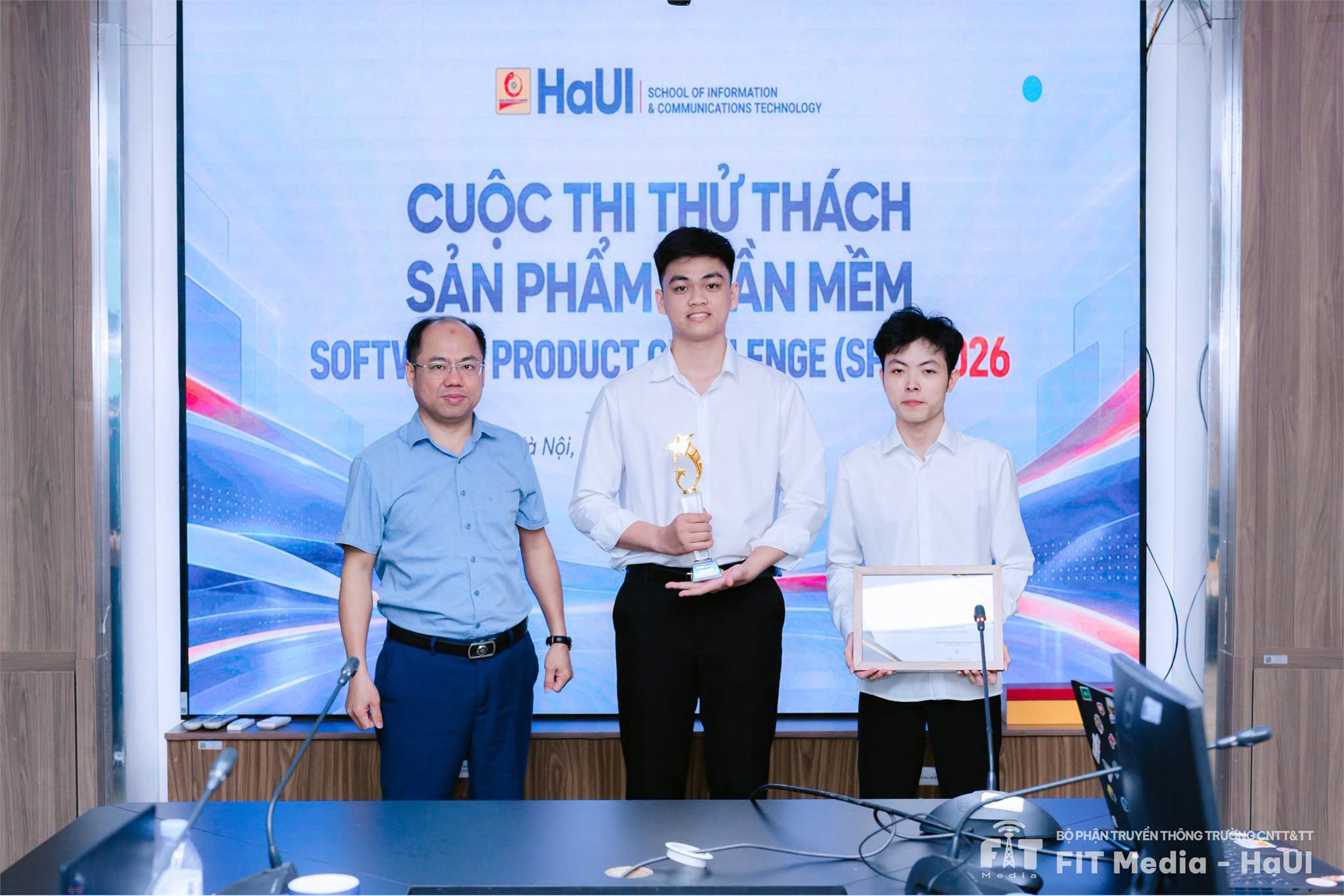 SPC 2026: Vinh danh đội DoubleT với RAGHub – Nền tảng RAG chatbot đa miền