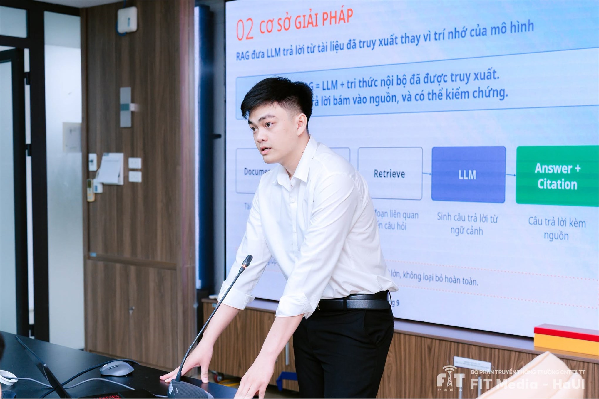 SPC 2026: Vinh danh đội DoubleT với RAGHub – Nền tảng RAG chatbot đa miền