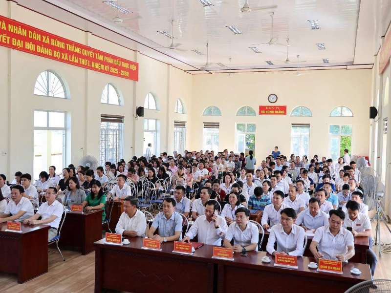 Đại học Công nghiệp Hà Nội đồng hành cùng xã Hùng Thắng nâng cao kỹ năng số, thúc đẩy chuyển đổi số cộng đồng